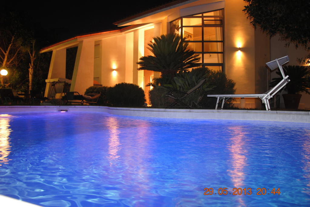 Relais Villa Stella 塔兰托 外观 照片